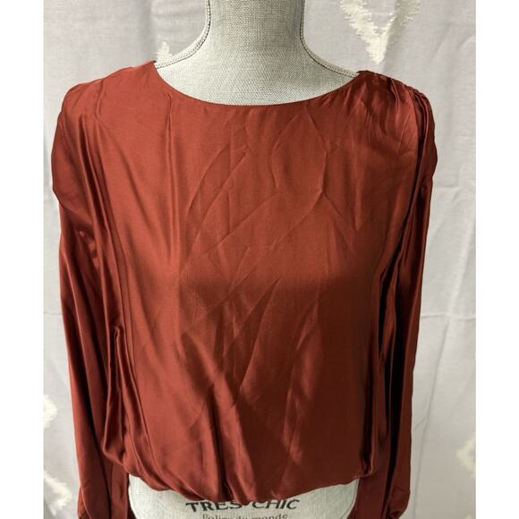 Anthropologie Wine Red Satin Balloon Long Sleeve Blouson Hem Blouse Small NWT - Picture 3 of 11